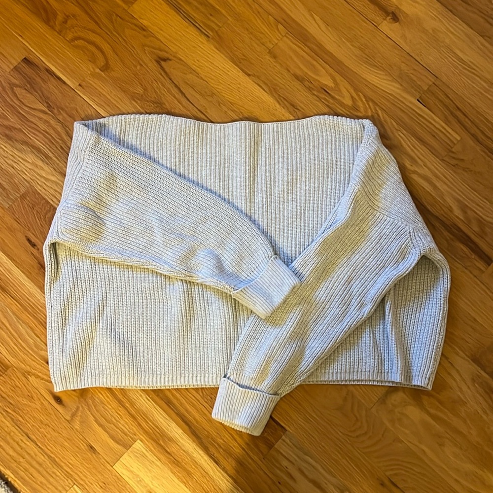 French Connection Women’s sweater off the shoulder in grey - great condition!